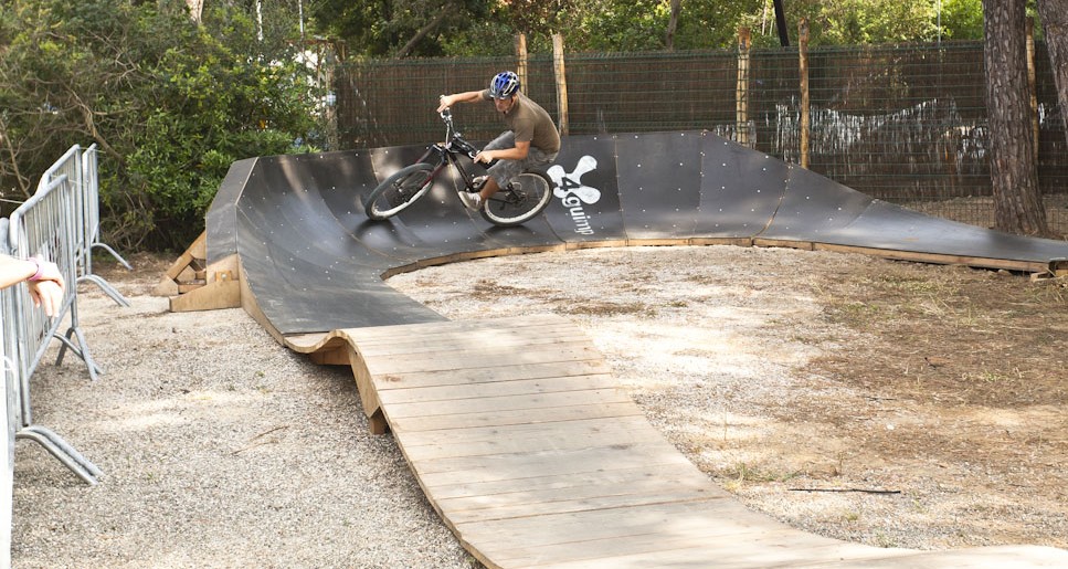 110527_funkyday_Canon EOS-1Ds Mark II_0001-106